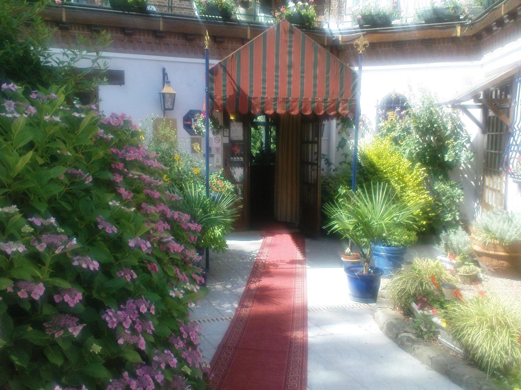 Vervins Chateau La Tour Du Roy מראה חיצוני תמונה