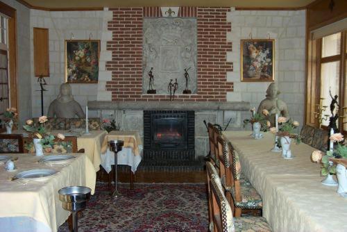Vervins Chateau La Tour Du Roy מראה חיצוני תמונה